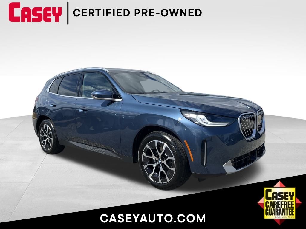 2026 BMW X3 30's photo