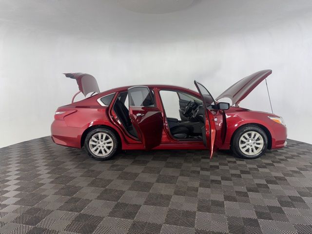 2018 Nissan Altima 2.5 S photo 12