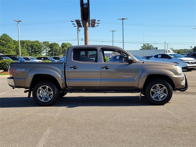 Used 2013 Toyota Tacoma PreRunner with VIN 5TFJU4GNXDX037636 for sale in Little Rock
