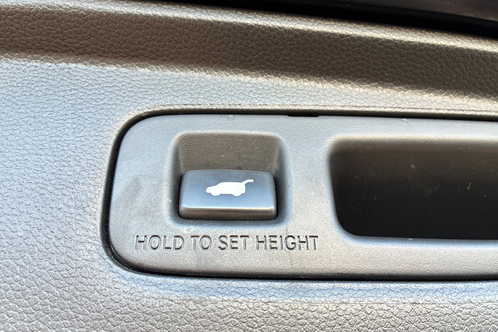2024 Honda CR-V Hybrid Sport-L photo 30