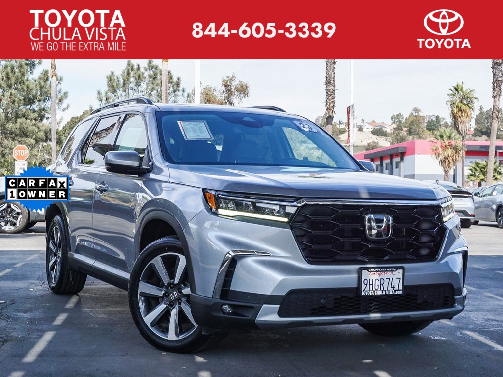 2023 Honda Pilot Touring's photo