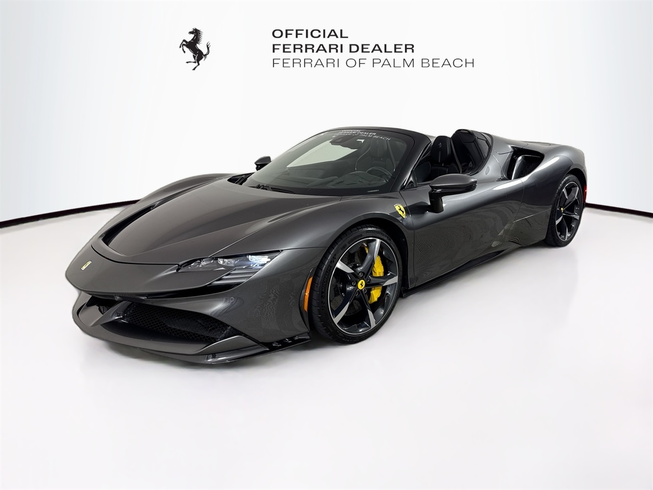 2022 Ferrari SF90 Spider Base photo 3