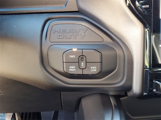 2025 Ram 3500 Laramie photo 27