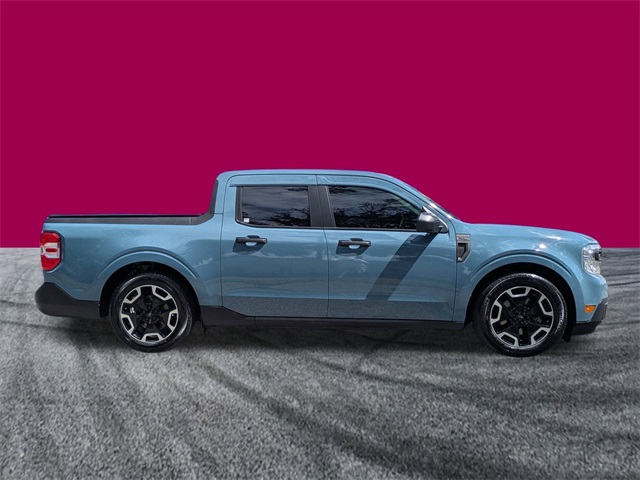 2023 Ford Maverick XL photo 3