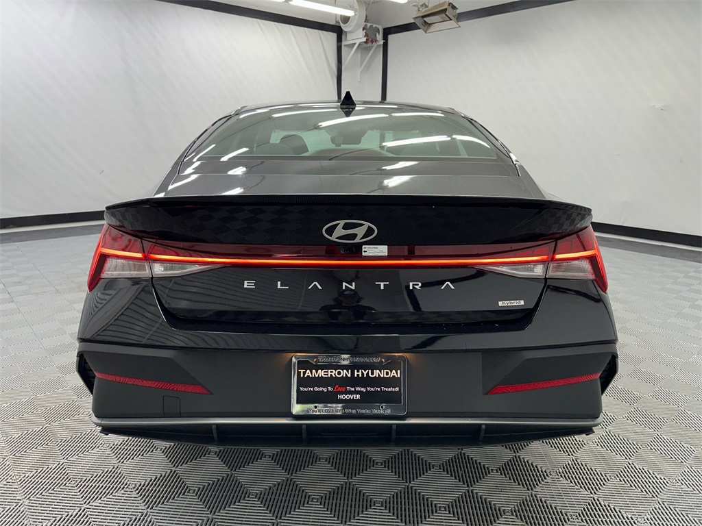 2025 Hyundai Elantra Hybrid SEL Sport photo 4