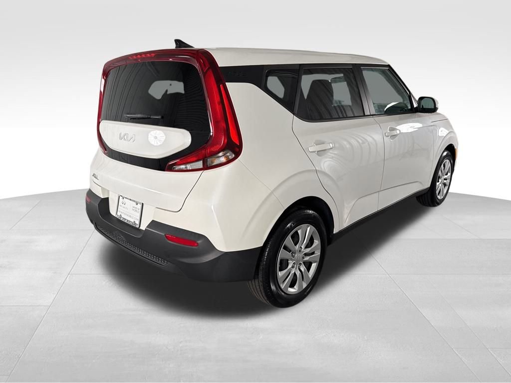 2022 Kia Soul LX photo 15