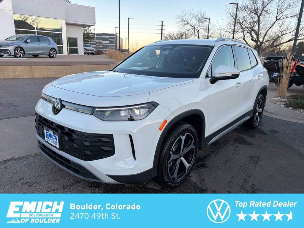 2025 Volkswagen Tiguan SE's photo
