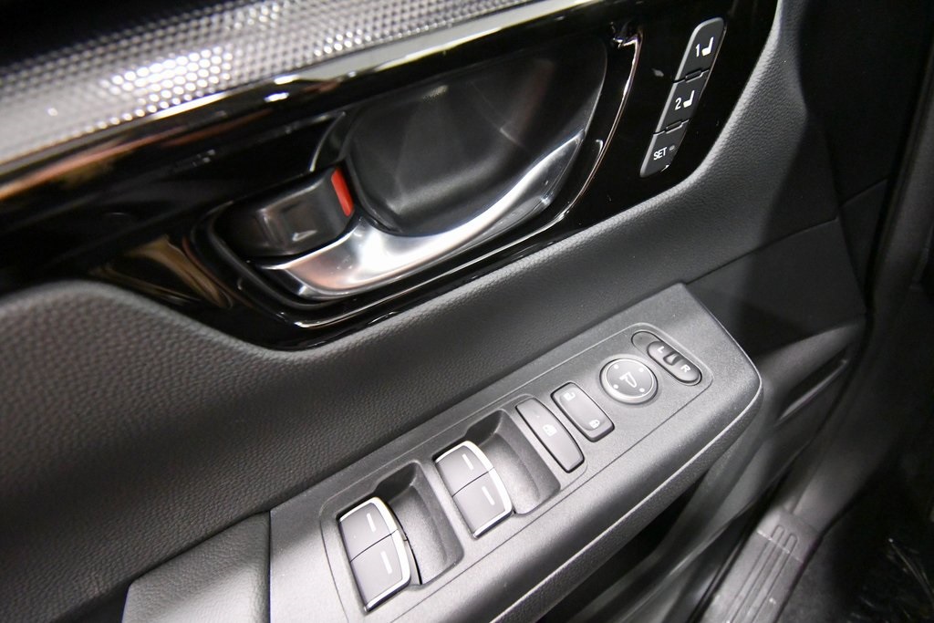 2026 Honda CR-V EX-L photo 16