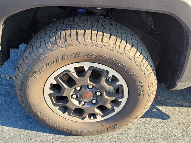 2025 Toyota Tacoma TRD Double Cab photo 4