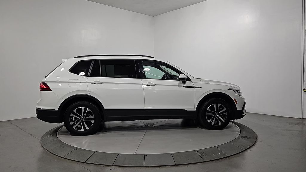 2023 Volkswagen Tiguan S photo 6