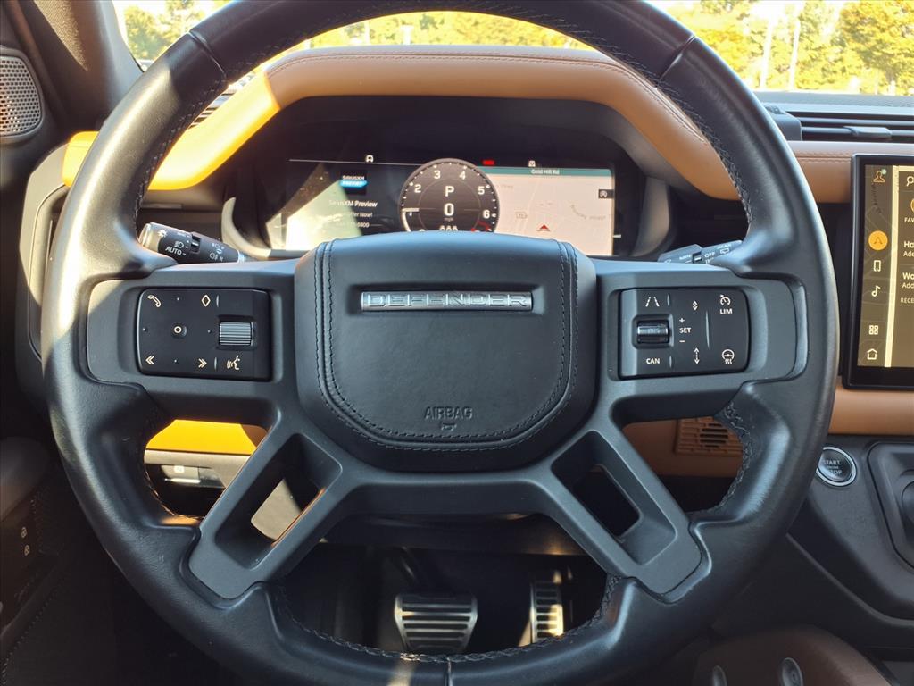 2023 Land Rover Defender 110 X photo 13