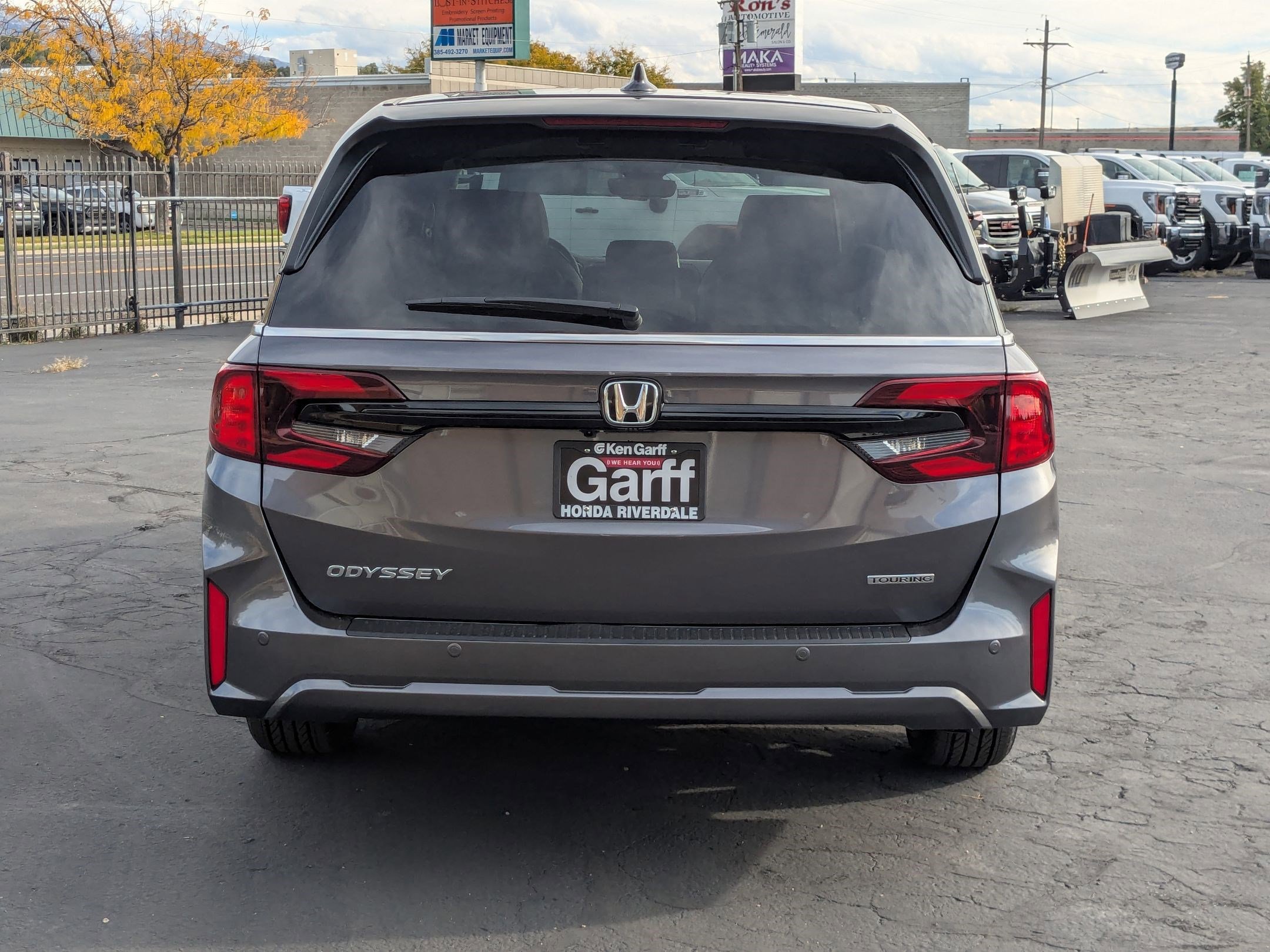 2026 Honda Odyssey Touring photo 4