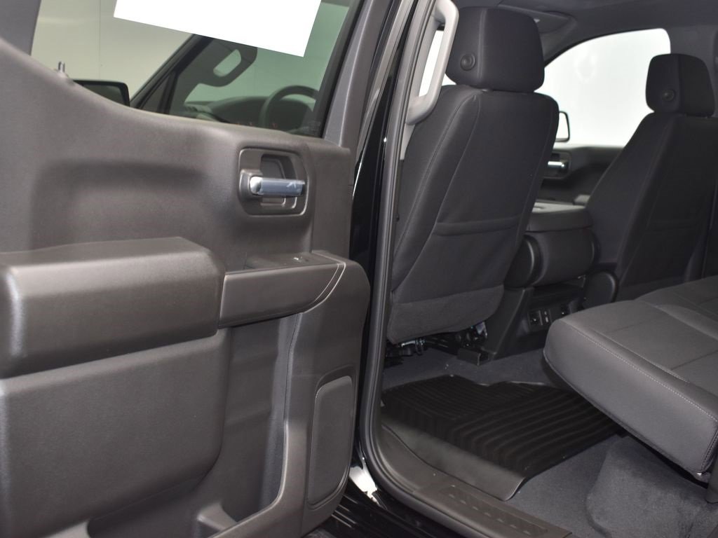 2026 Chevrolet Silverado 1500 Custom Trail Boss photo 8