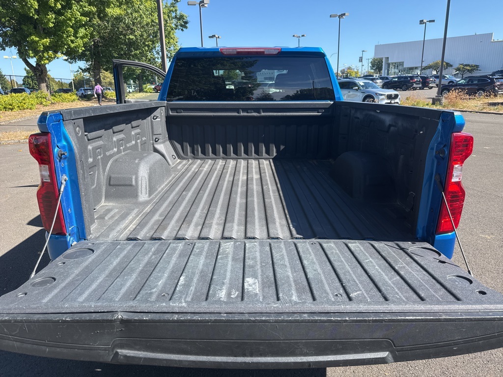 2023 Chevrolet Silverado 1500 Custom photo 21