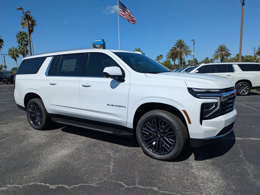 2025 Chevrolet Suburban LS photo 2