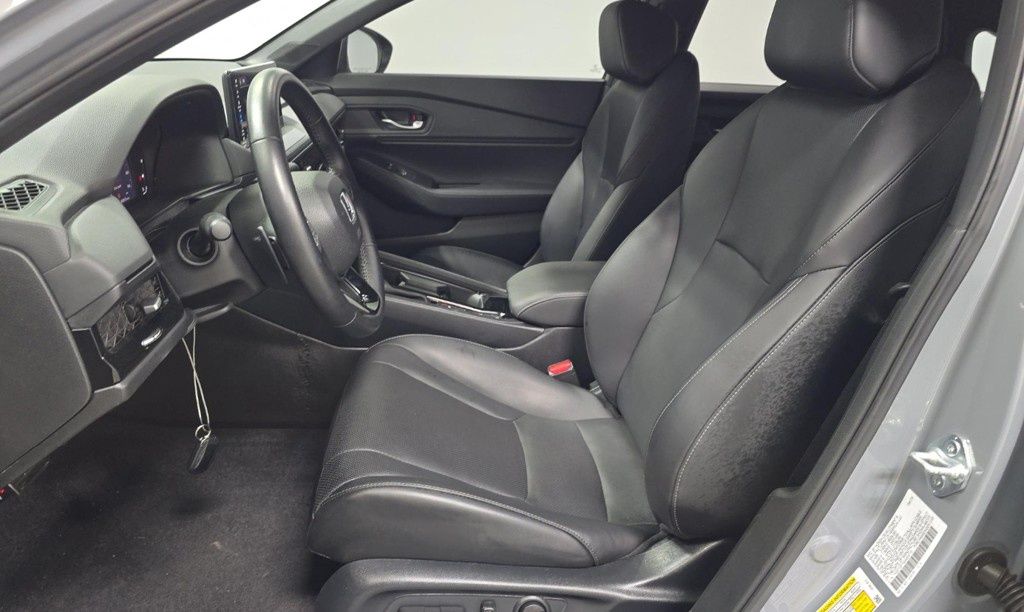 2025 Honda Accord Hybrid Sport-L photo 3