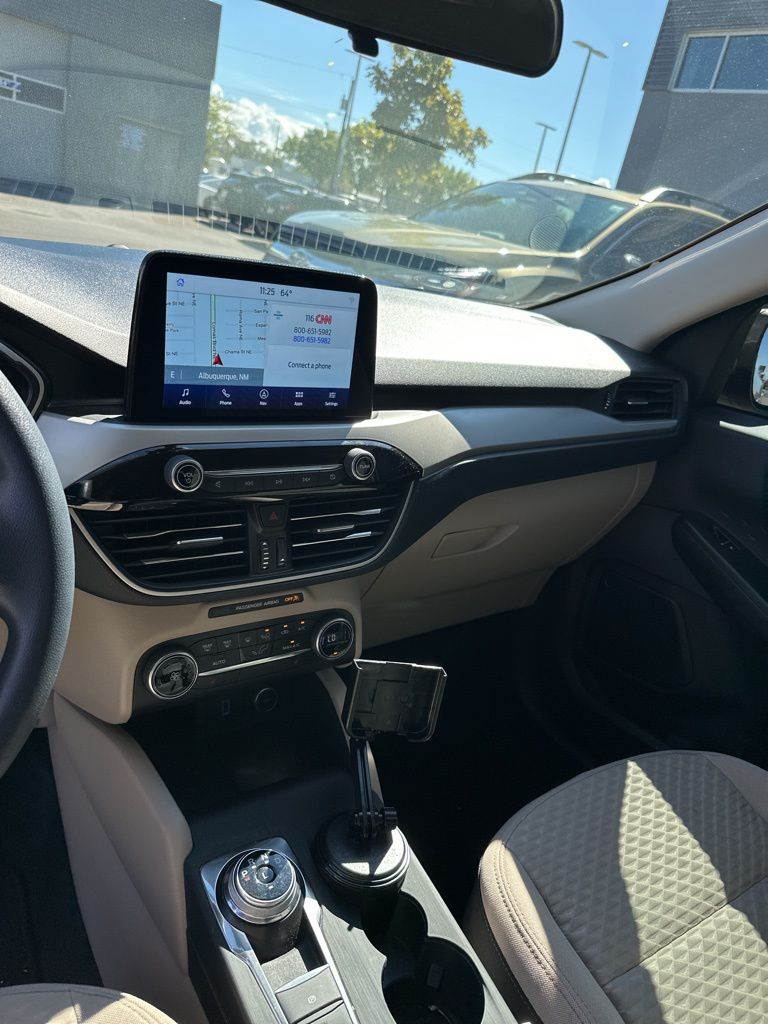 2020 Ford Escape SE photo 14
