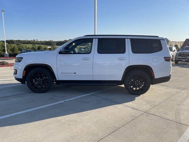 2025 Jeep Wagoneer Series II's photo