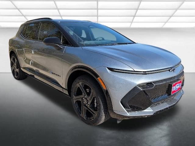2026 Chevrolet Equinox EV RS's photo