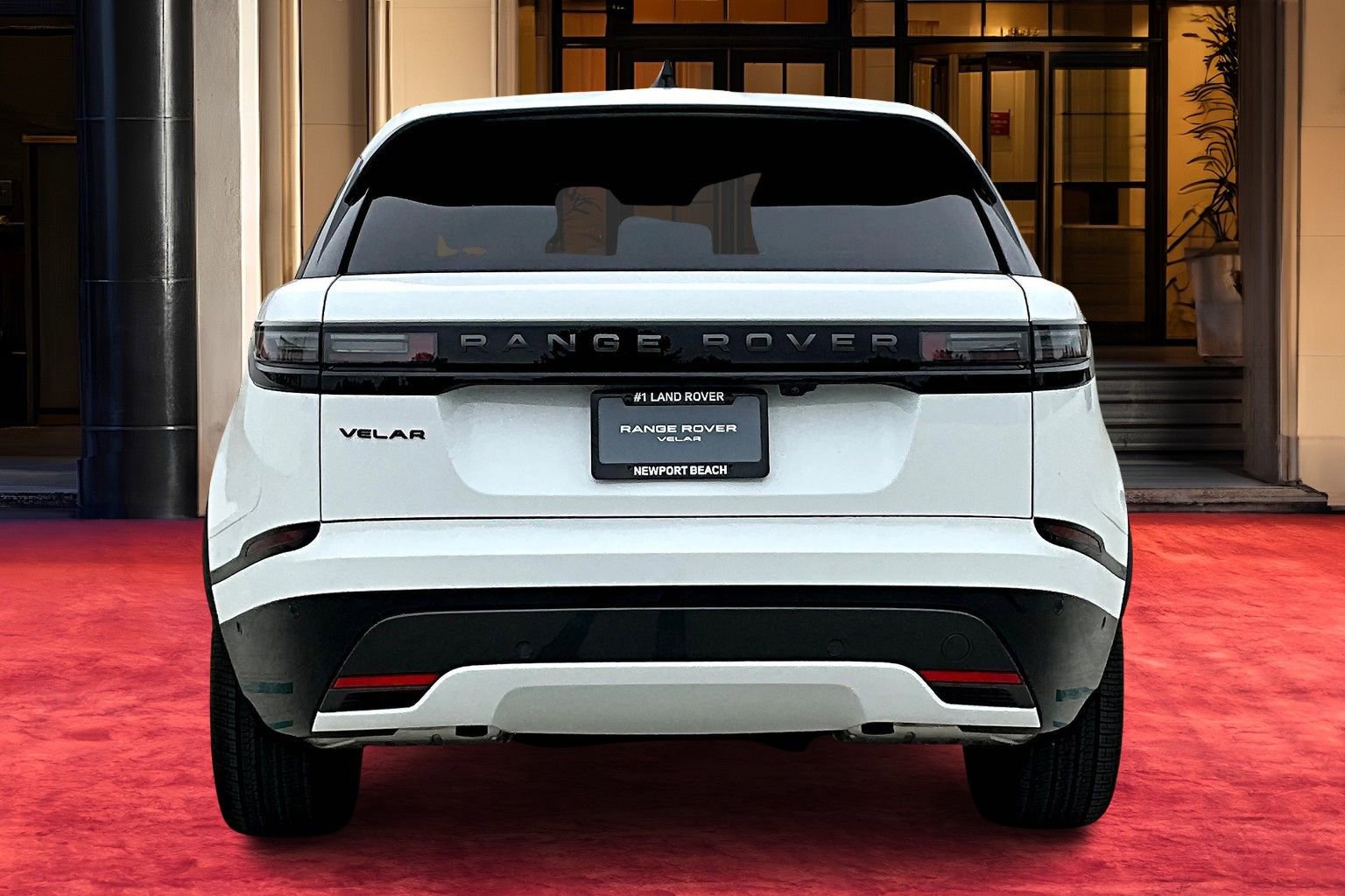 2026 Land Rover Range Rover Velar P250 Dynamic SE photo 3