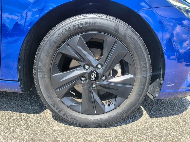 2021 Hyundai Elantra SEL photo 22