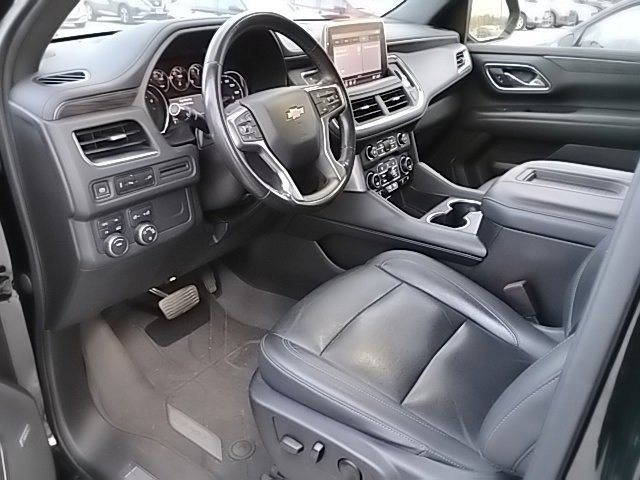 2021 Chevrolet Suburban LT photo 8