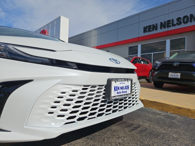 2026 Toyota Camry XSE photo 4
