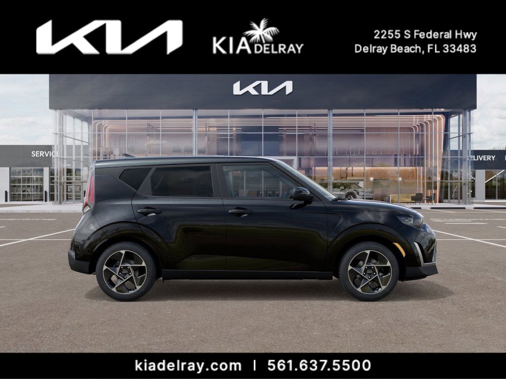 2025 Kia Soul EX photo 3