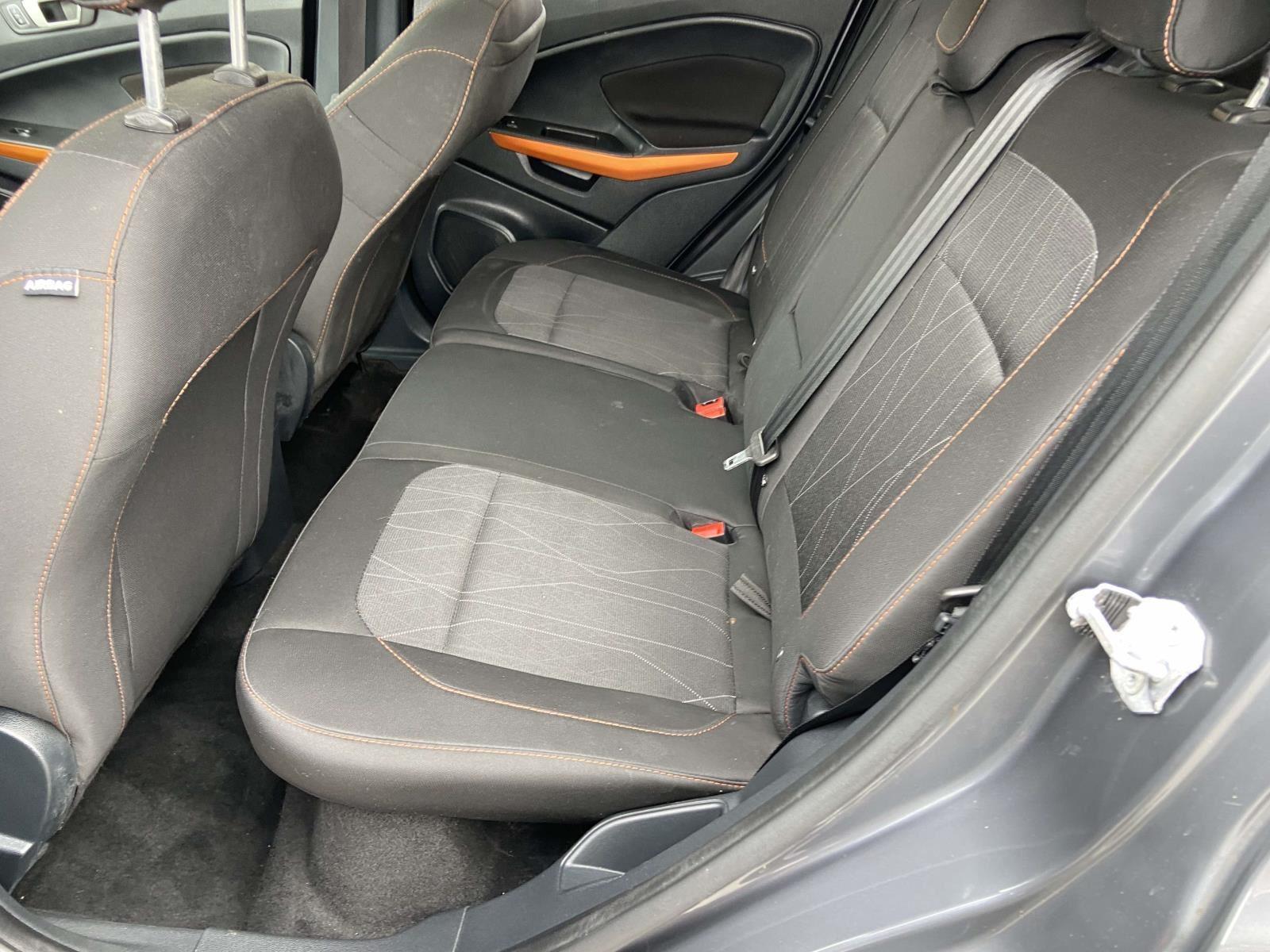 2021 Ford EcoSport SE photo 3
