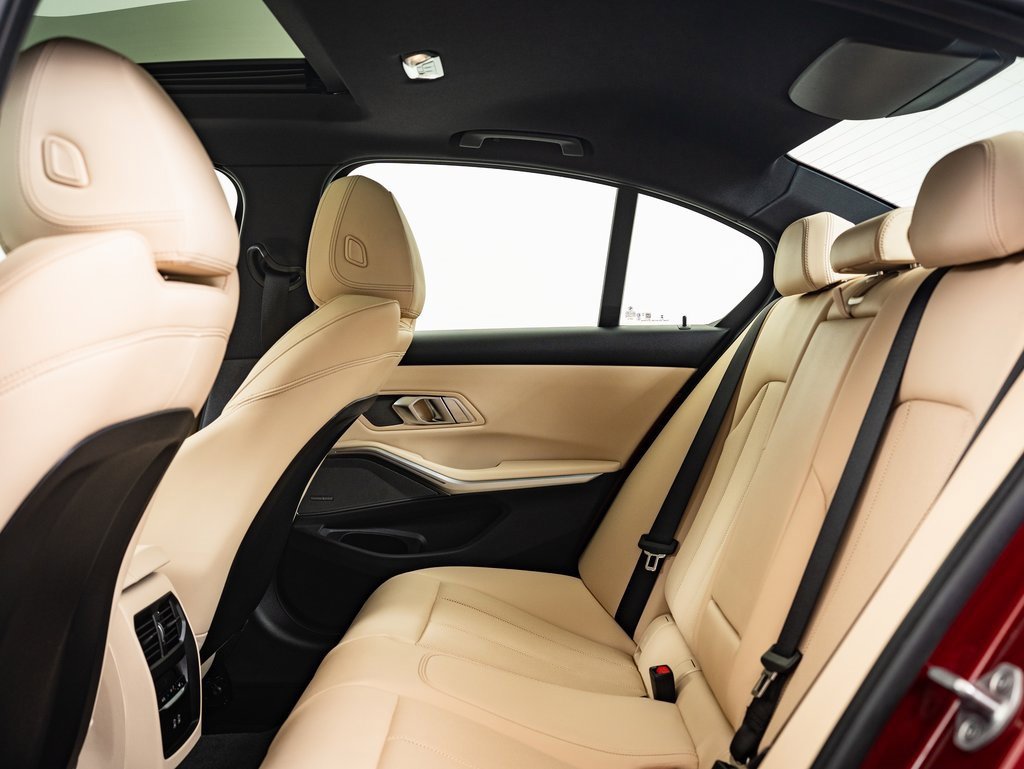 2025 Bmw 330i xDrive photo 33