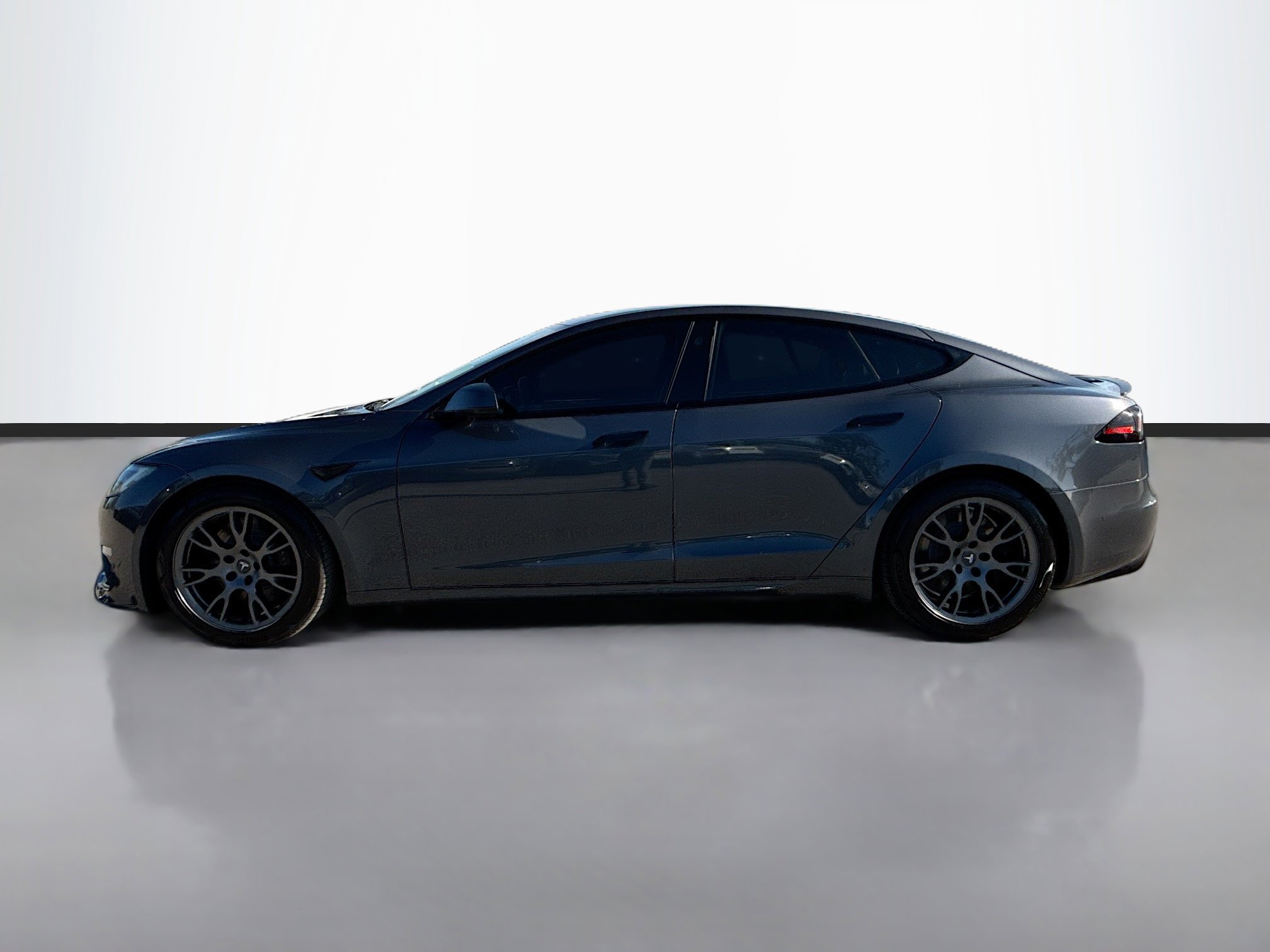 Used 2022 Tesla Model S Plaid with VIN 5YJSA1E60NF479487 for sale in Sarasota, FL
