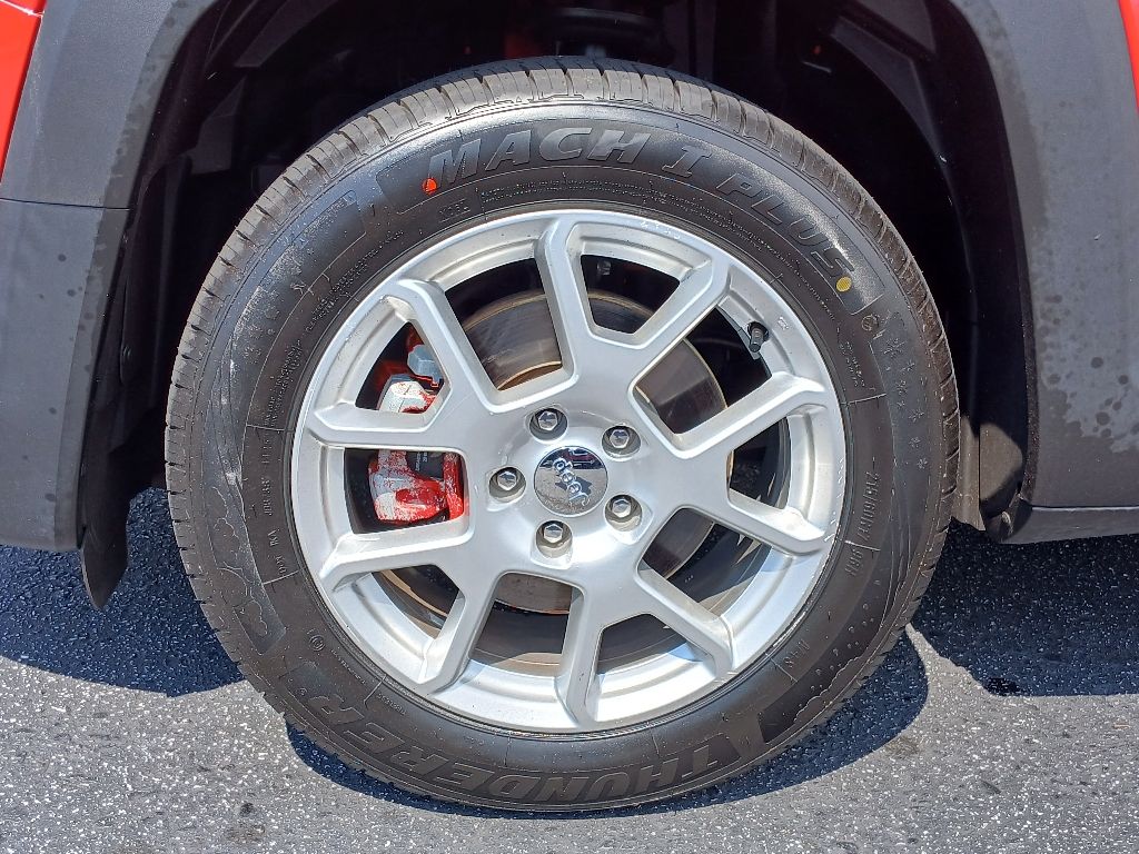 2019 Jeep Renegade Sport photo 7