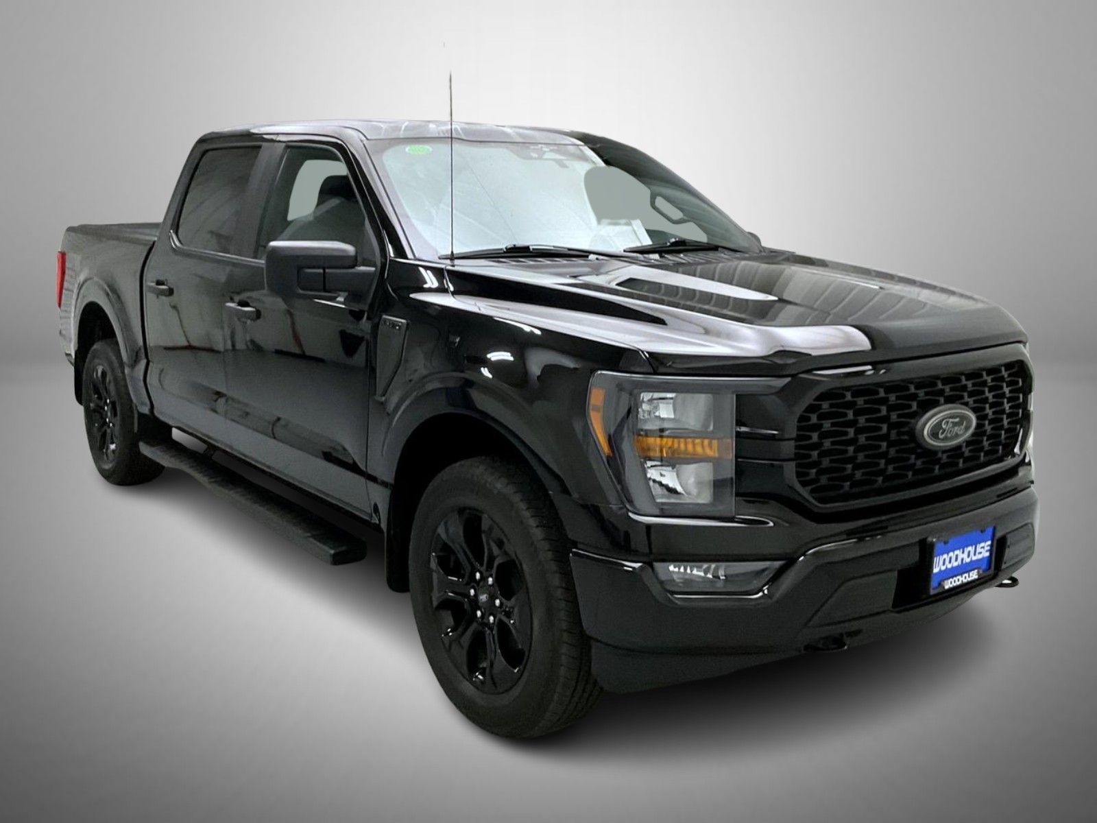 2023 Ford F-150 XL photo 3
