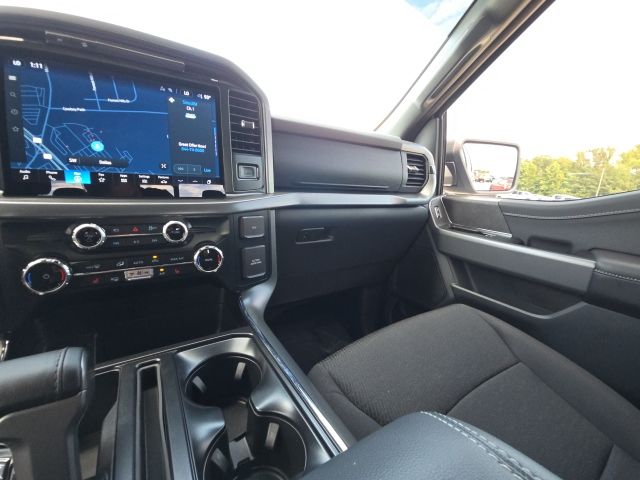 2025 Ford F-150 XLT photo 21