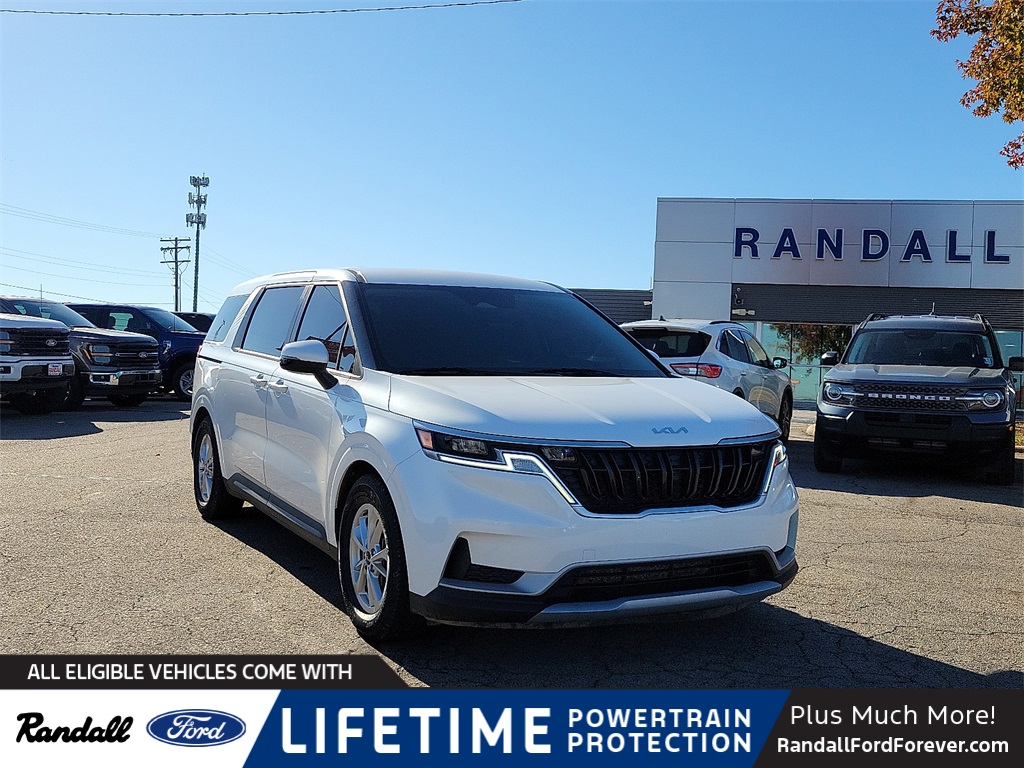 2024 Kia Carnival LX Seat Pkg's photo