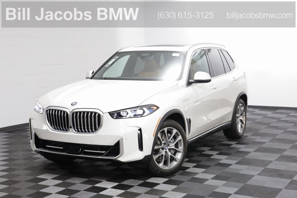 2026 BMW X5 50e's photo