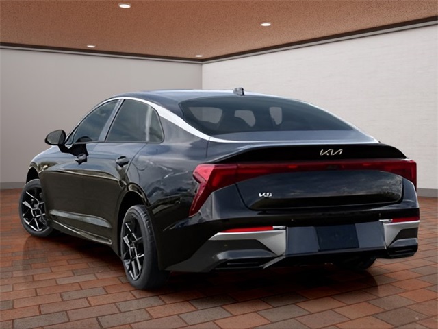 2026 Kia K5 LXS photo 4