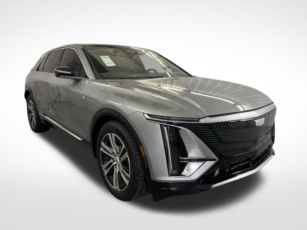 2026 Cadillac LYRIQ Luxury's photo