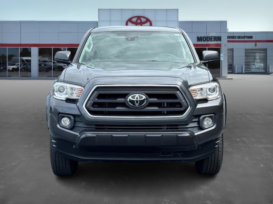 2021 Toyota Tacoma SR5 photo 2