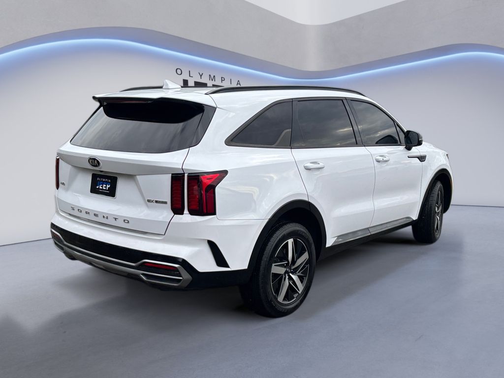 2021 Kia Sorento EX photo 4