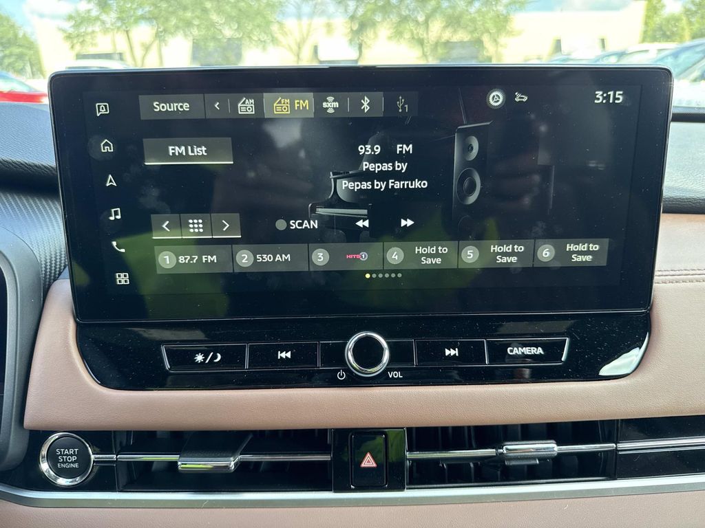 2025 Mitsubishi Outlander SEL photo 24