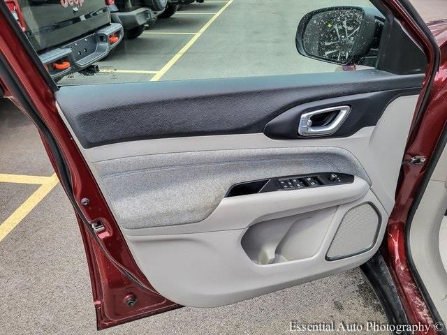 2022 JEEP COMPASS - Image 24