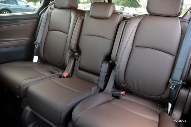 2026 Honda Odyssey Touring photo 11