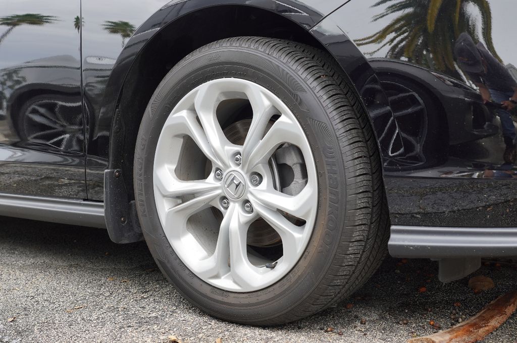 2024 Honda Accord LX photo 5