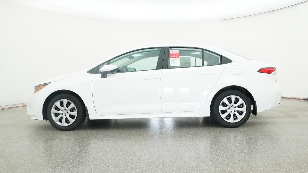 2026 Toyota Corolla LE photo 10