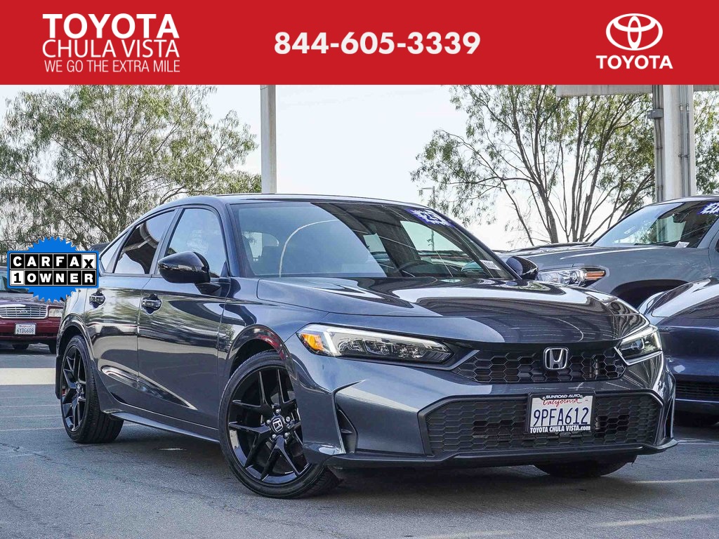 2025 Honda Civic Hatchback Sport's photo