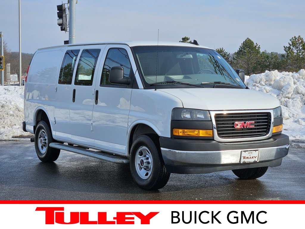 2024 GMC Savana Cargo Work Van's photo