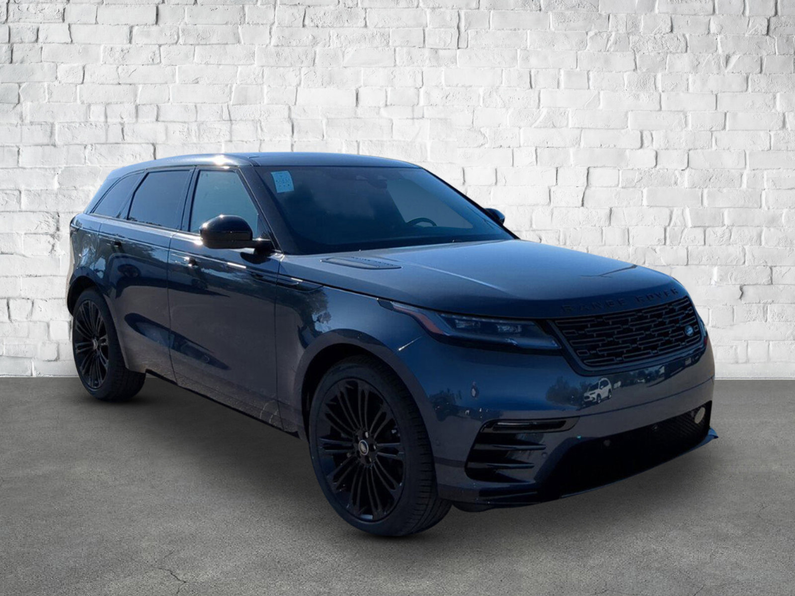 2026 Land Rover Range Rover Velar P250 S photo 5