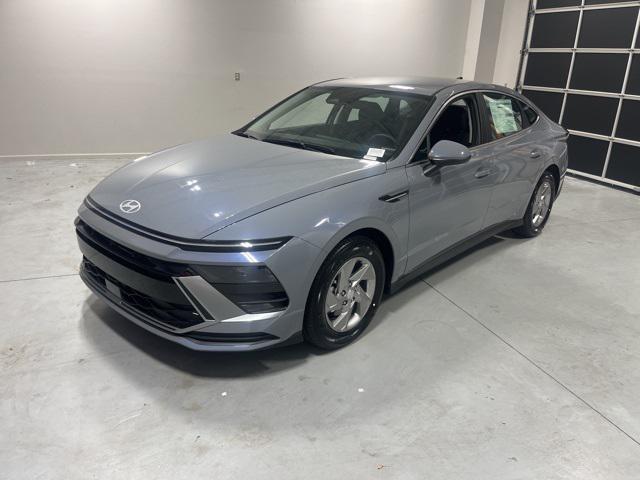 2026 Hyundai Sonata SE photo 3