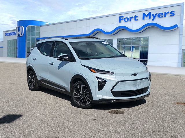 2023 Chevrolet Bolt EUV Premier's photo